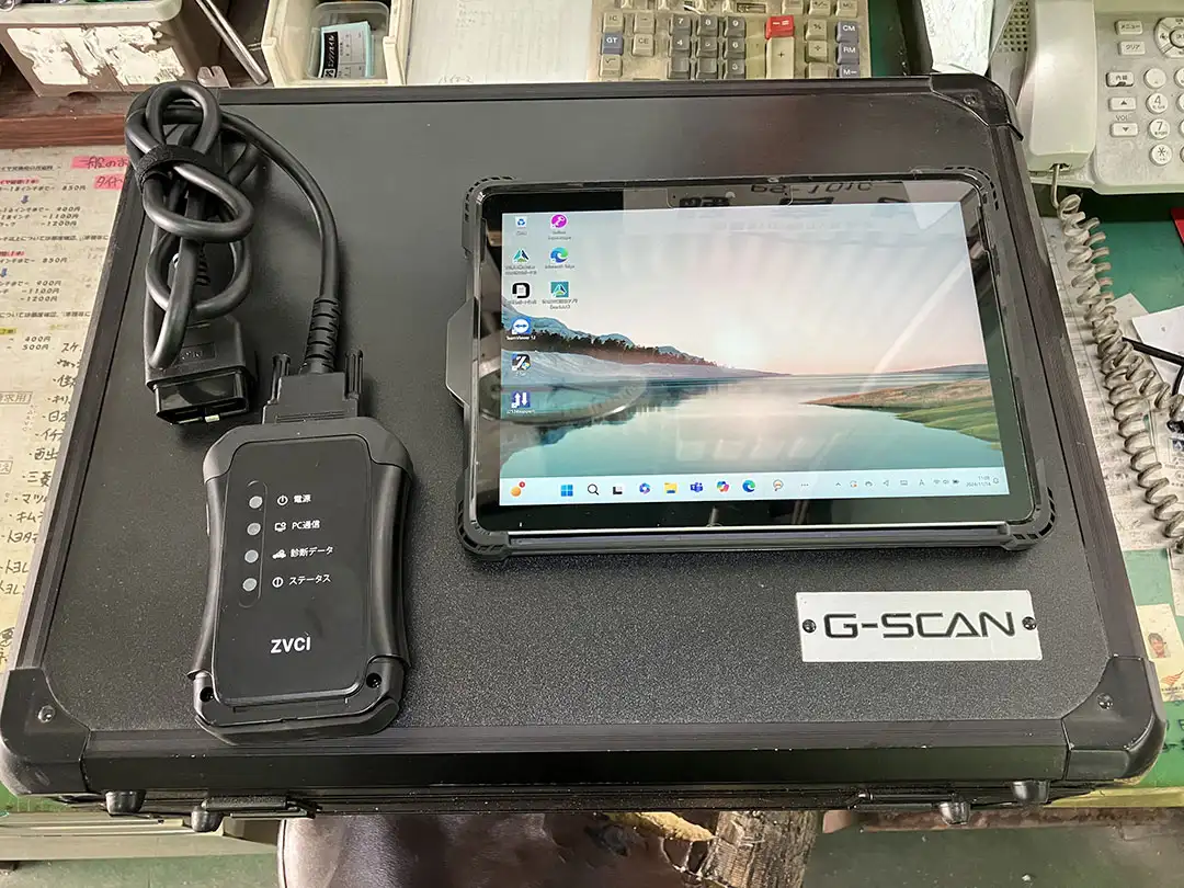 車両コンピュータ診断機（OBD2対応）